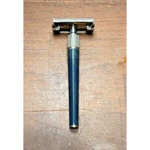 Vintage 1967 Gillette The Knack  DE Safety Razor M4
